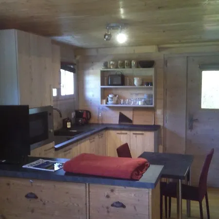 Des Dents De Lanfon Apartament *